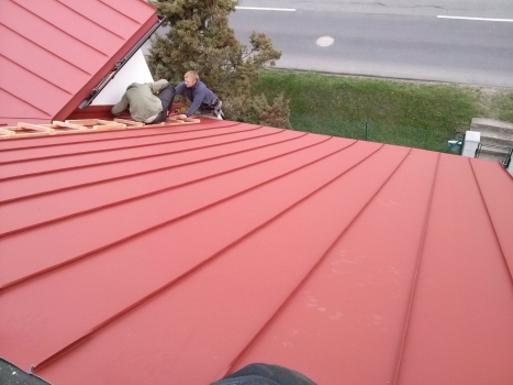 Tesařské stavby, pokrývačské a  klempířské práce na klíč 