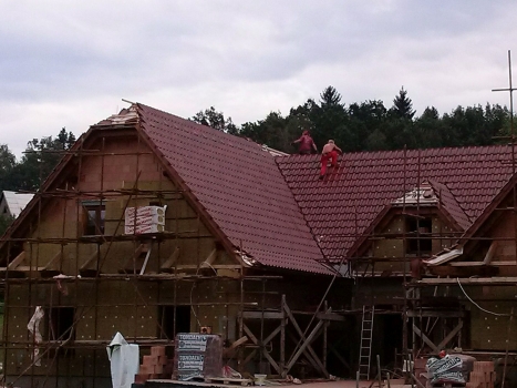 Tesařské stavby, pokrývačské a  klempířské práce na klíč 