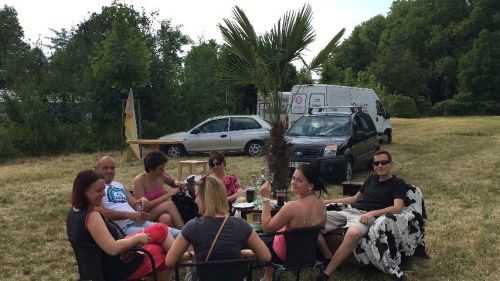 V.I.P. CHILL ZONES - Pronájem palem  - Palm Rentals 