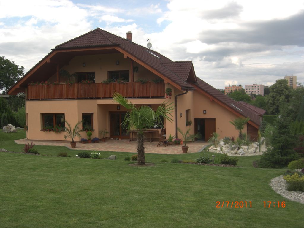 Zahrada 2012 - ruzné pokusy 