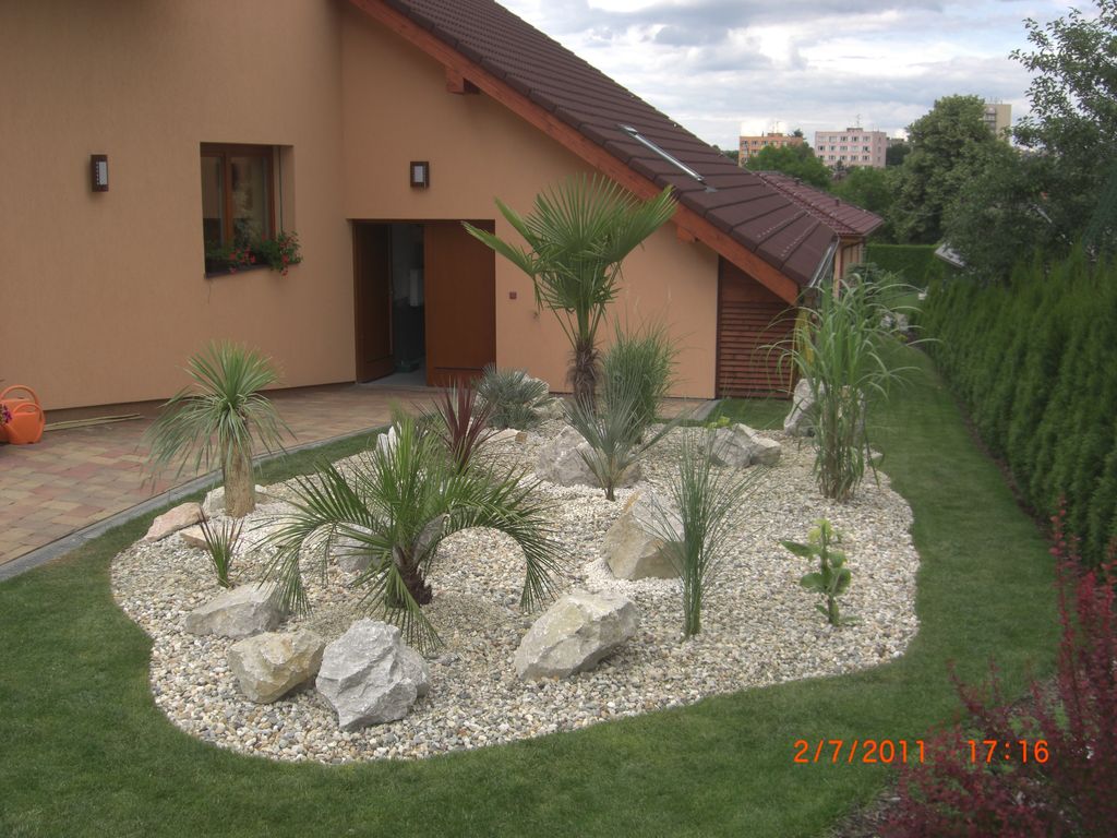 Zahrada 2011 